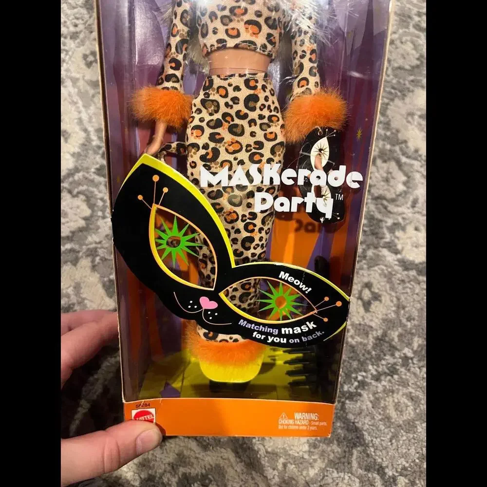 BARBIE - MASKERADE‎ PARTY - BARBIE 2002 Mattel NRFB RARE